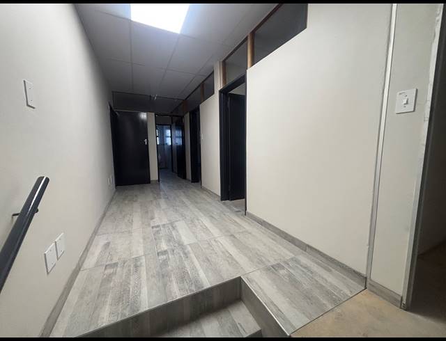1,972M² WAREHOUSE TO LET IN BEACONVALE